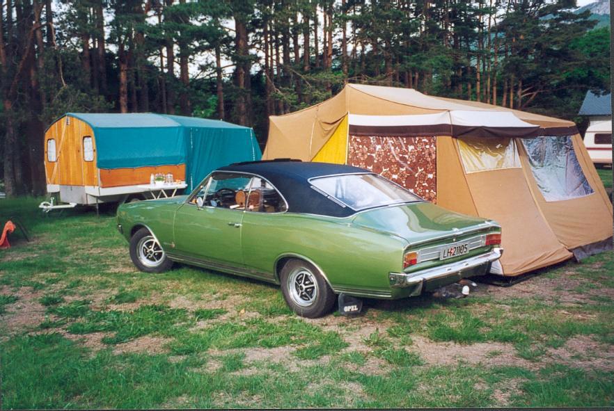 OPEL_COMMODORE_A_COUPE.JPG
