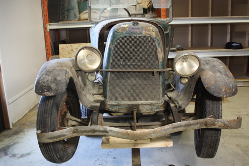 Her kan du følge fremdriften på restaureringen av klubbens Fiat 501.