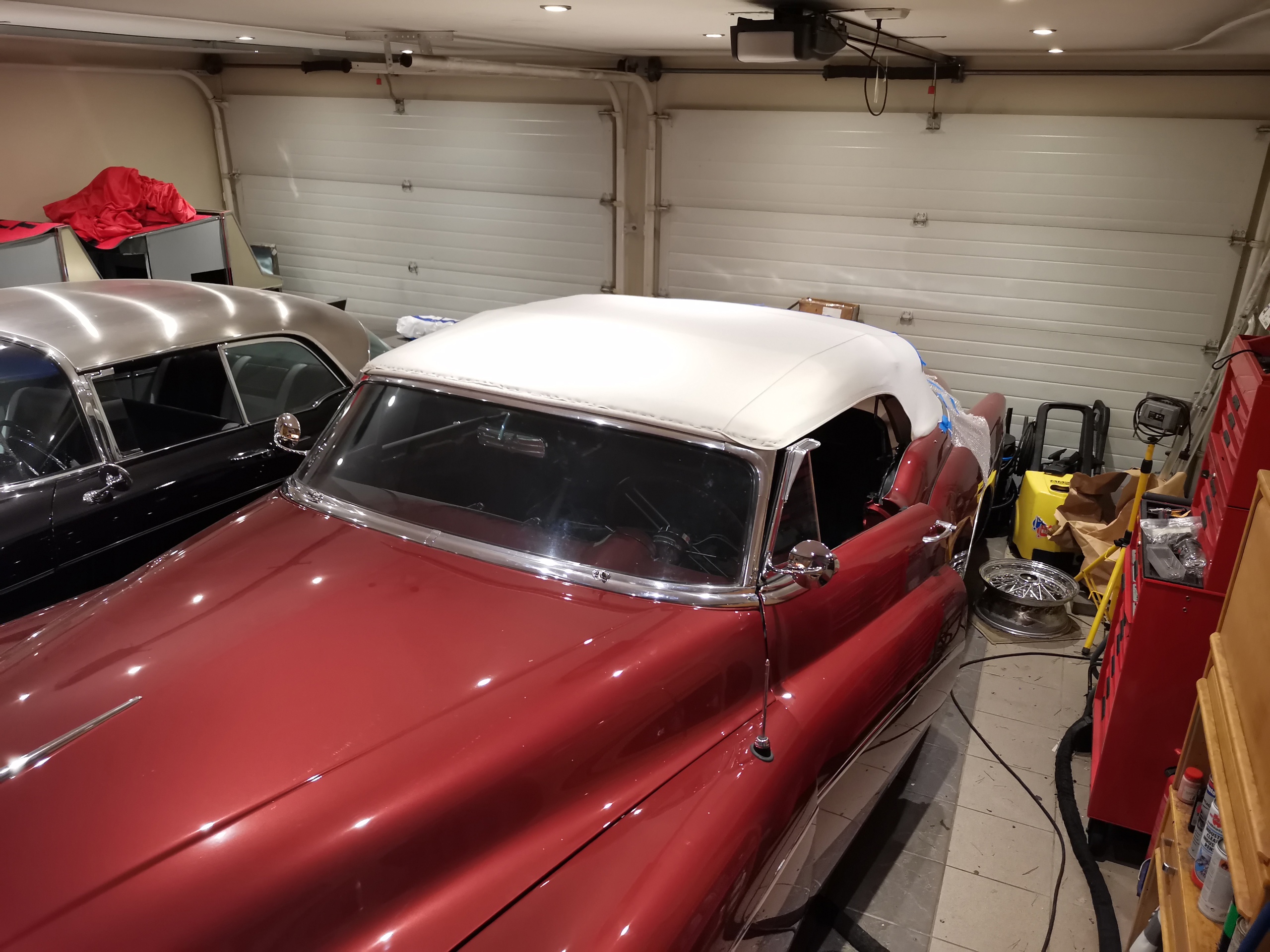 235-1953 Buick Skylark (under restaurering). Eiere