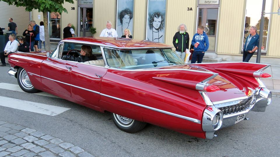 408-1959 Cadillac Series 62 4 Window Sedan 02. Eie