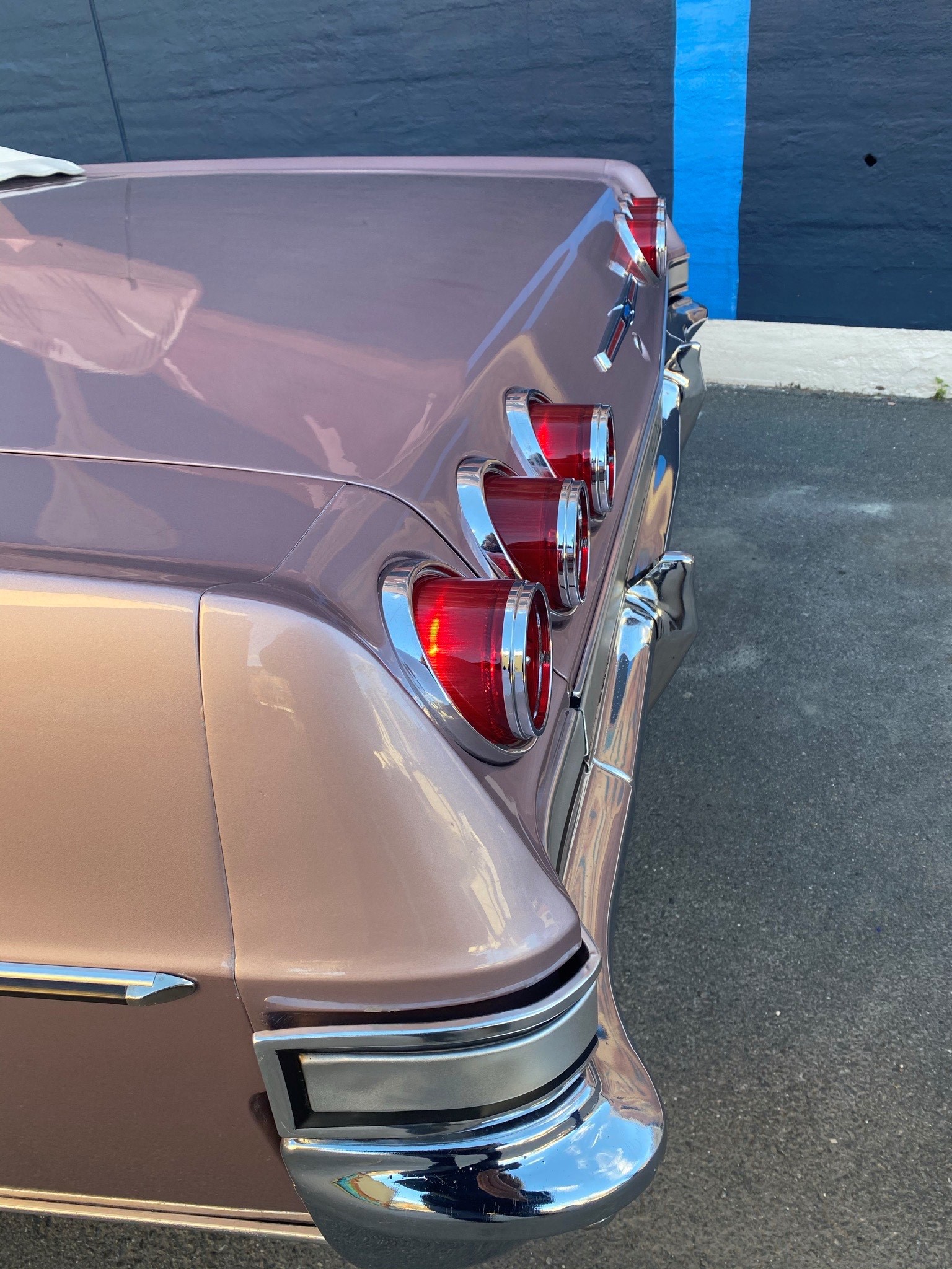 316-1965 Chevrolet Impala convertible 04. Eiere- m