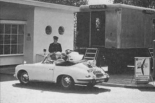 Porsche-Police-Car-4.jpg