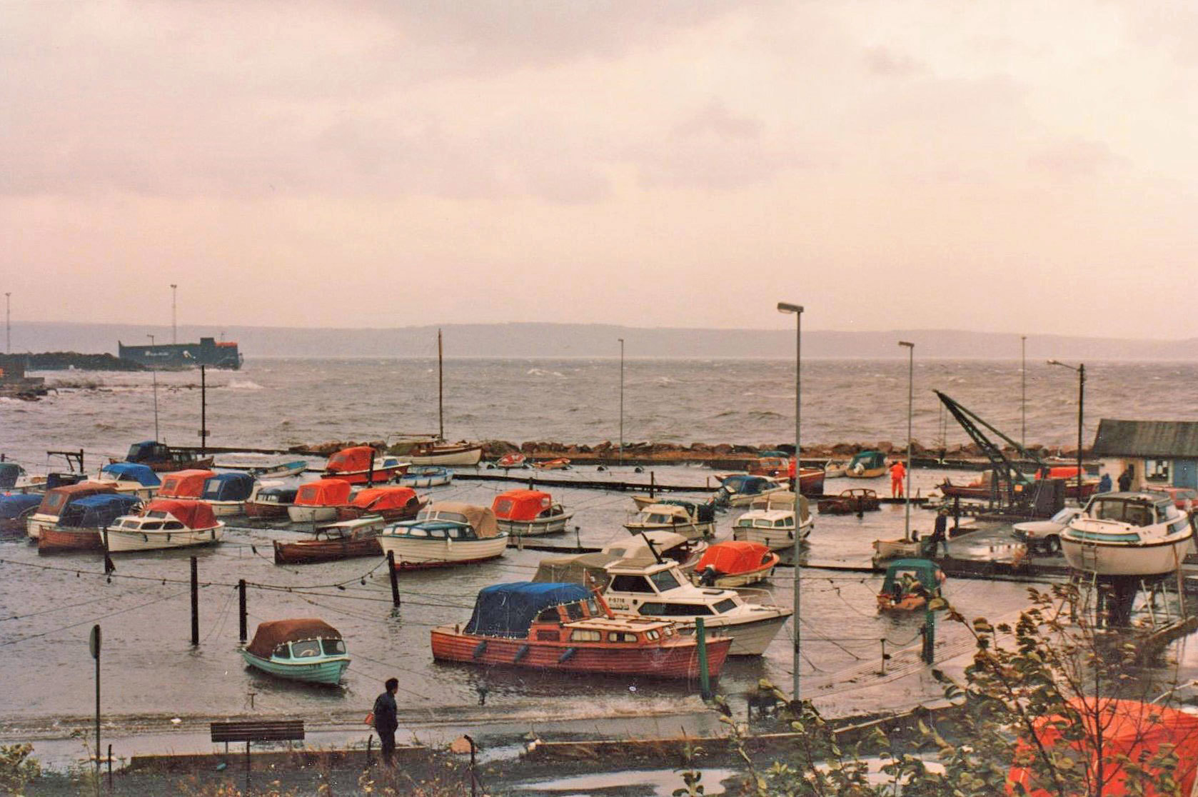 Tofte Båthavn 15-16 oktober 1987.jpg