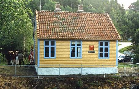 Gammel telegrafstasjon fra Nordlandet - hentet fra Digitalmuseet