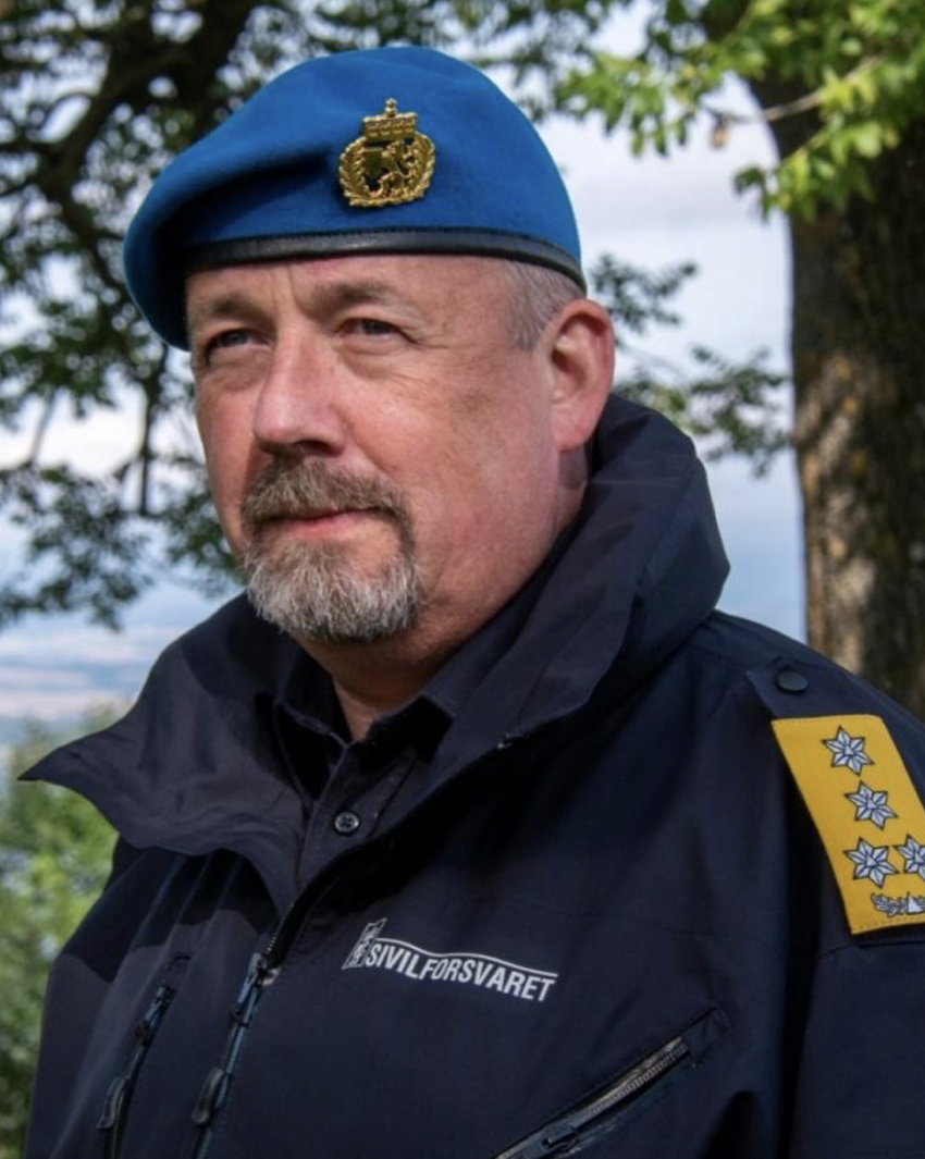 Etter jobben med Folk og Forsvar, onsdag 2. april