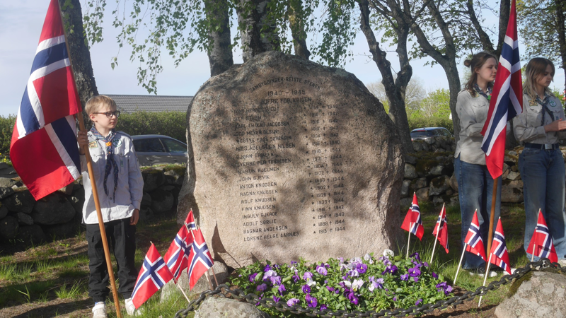 2025.05.08 Markering av Frigjørings- og Veterandagen. Æresvaktene. Foto Grunde Vale.