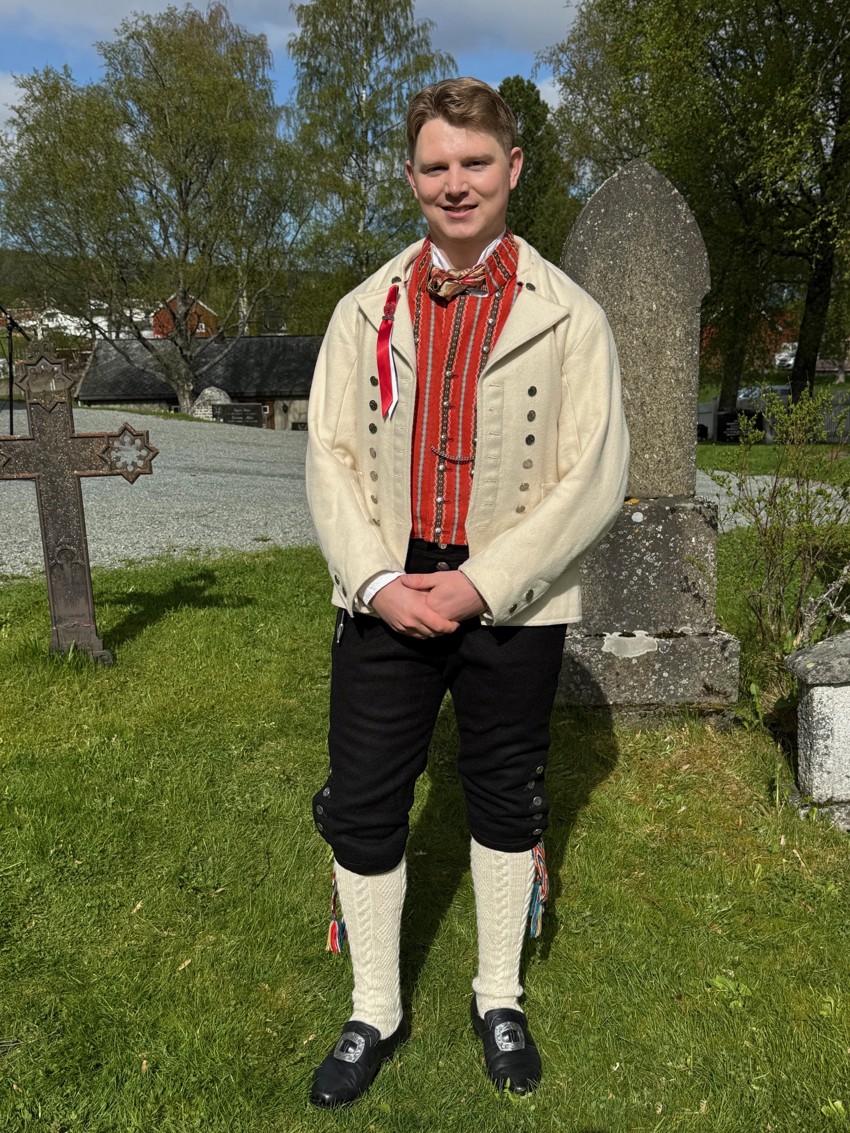 Bekransning 17. mai Klæbu kirke 2025