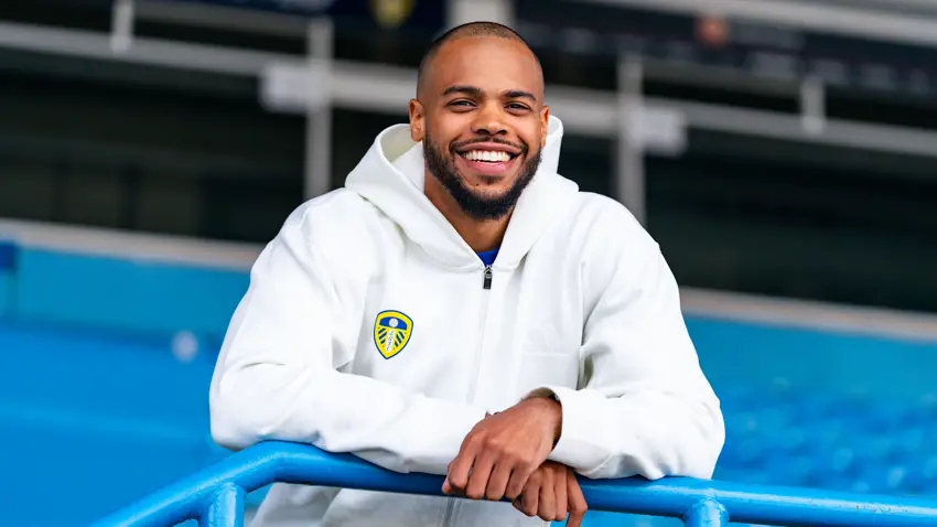 Lukas Nmecha til Leeds!