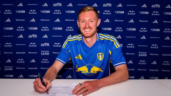 Sean Longstaff har signert for Leeds
