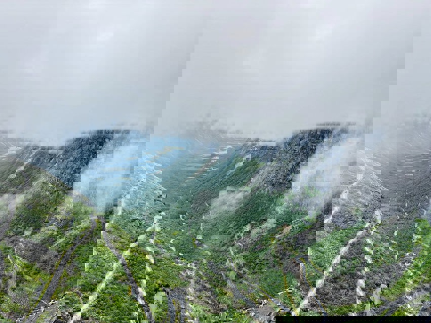 Fra skyer til klar himmel: Vår Trollstigen tur