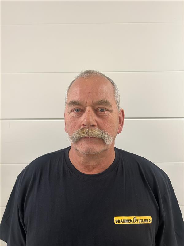 Lars Erik Johnsen style=