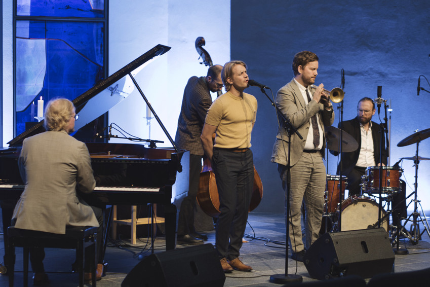 Lørdag 24. januar.  Baker Hansen