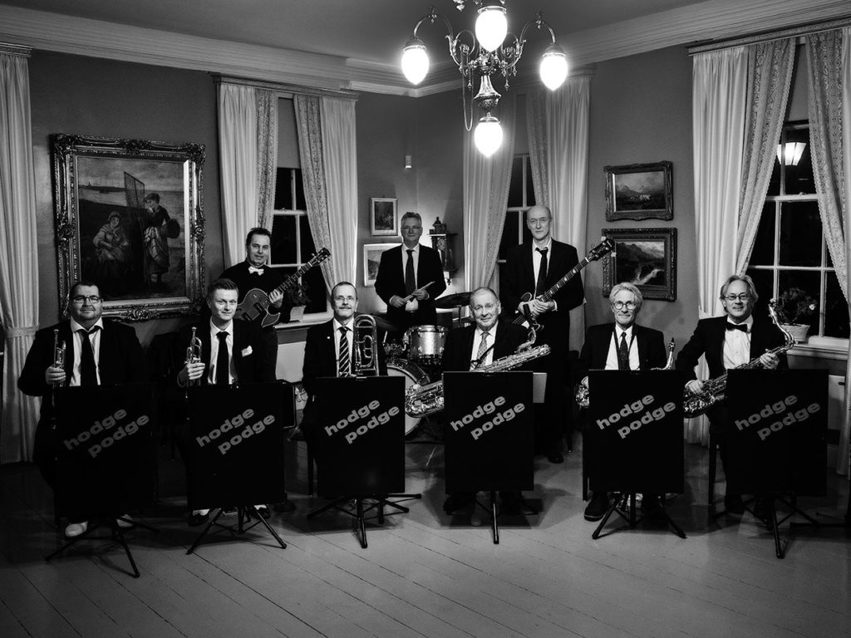 Lørdag 14. februaar.  Hodge Podge