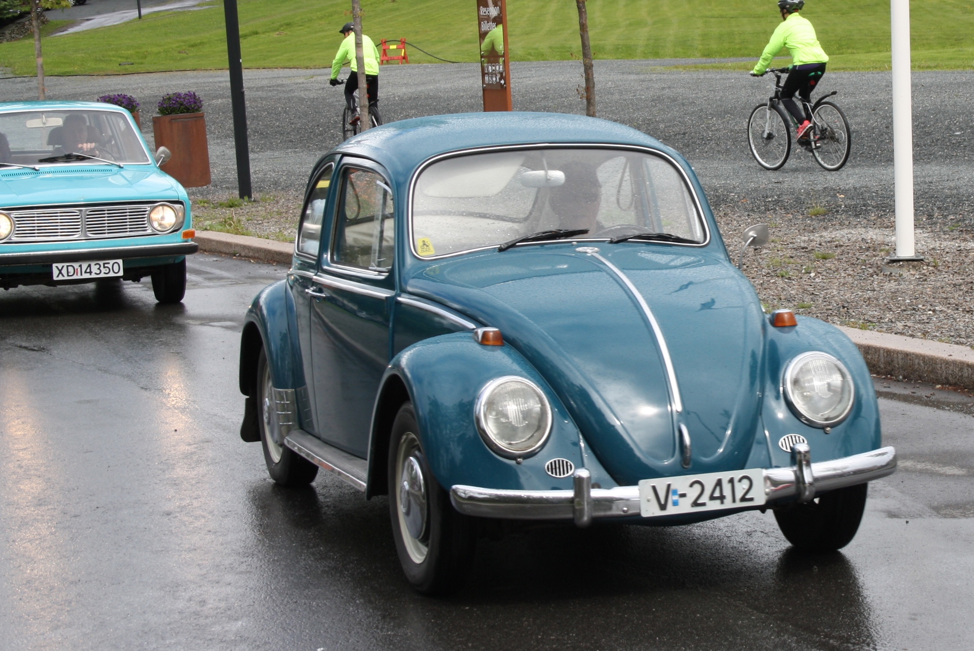 15 Volkswagen.JPG