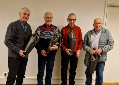 Tusen takk til Jon, Odd, Per og Guttorm Tusen takk til Jon, Odd, Per og Guttorm