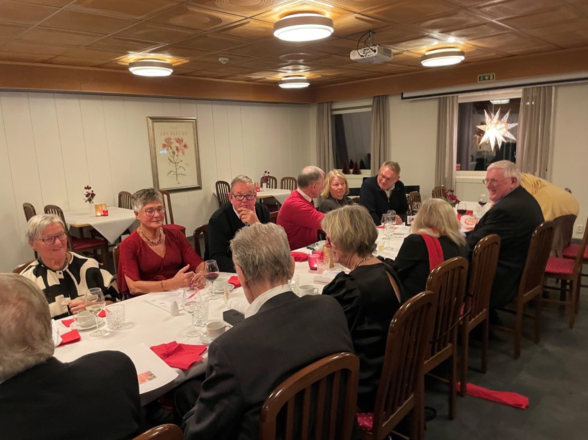 Julemiddag 11. desember 2025