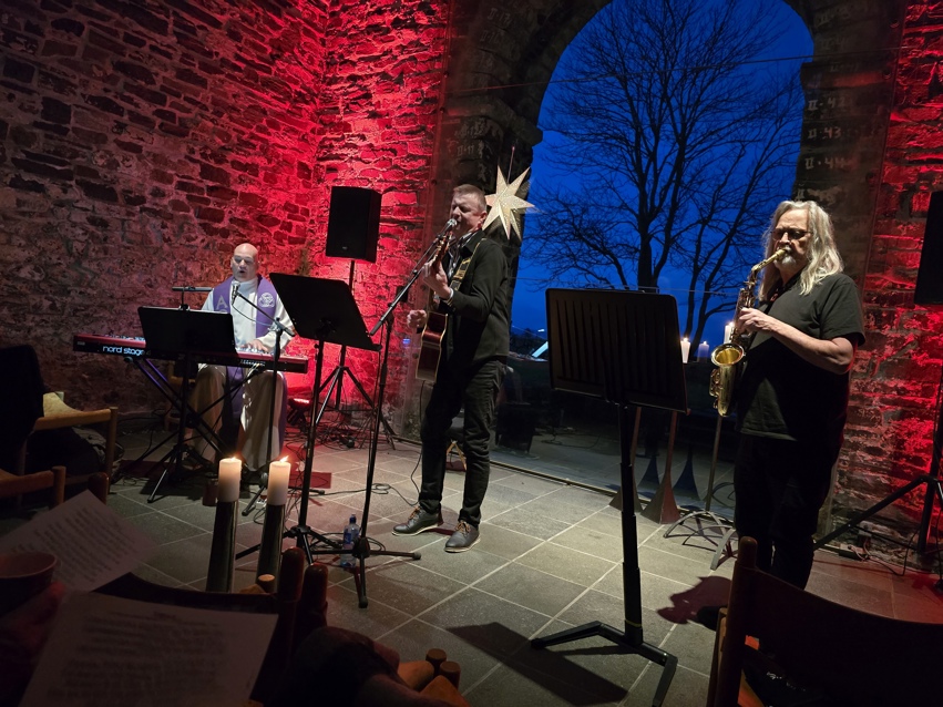 Adventsstund Sola ruinkirke 17. desember