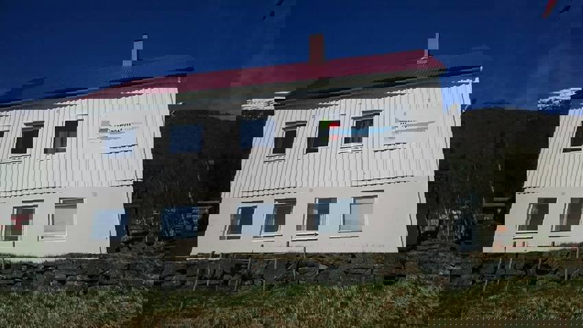 Historien bak Grendehuset Fjordgløtt.