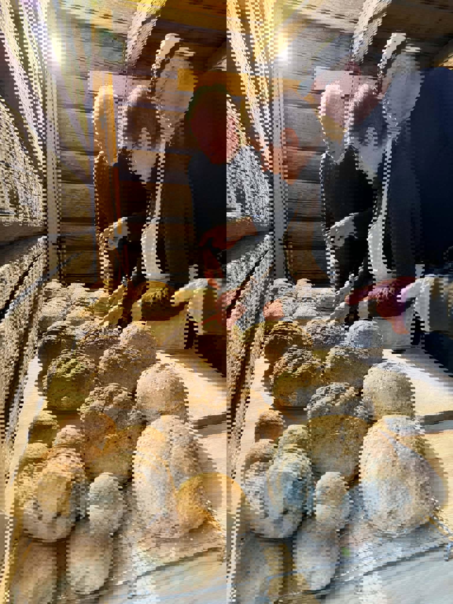 Bakerovnen sto med glans!