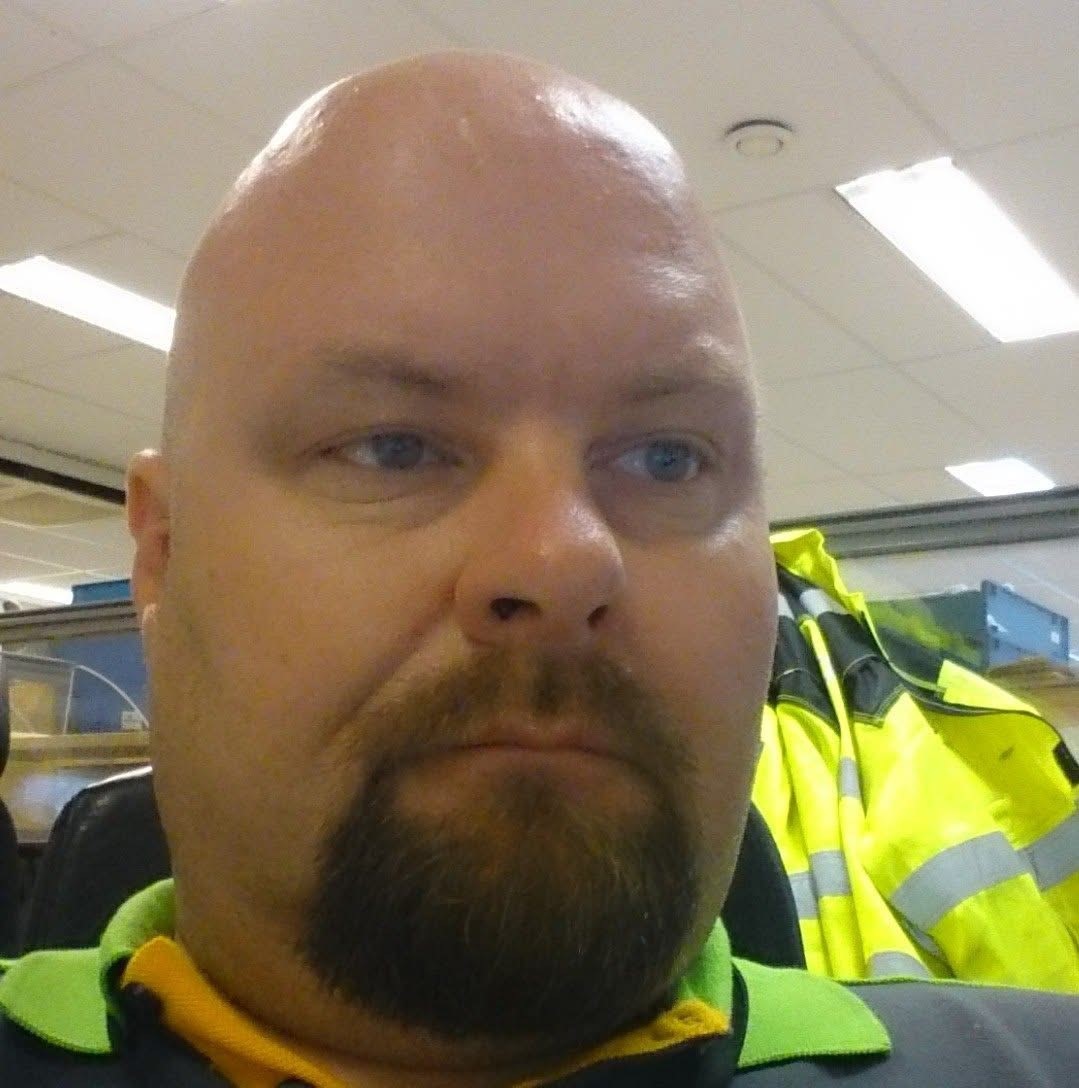 Tom Vikløkken style=