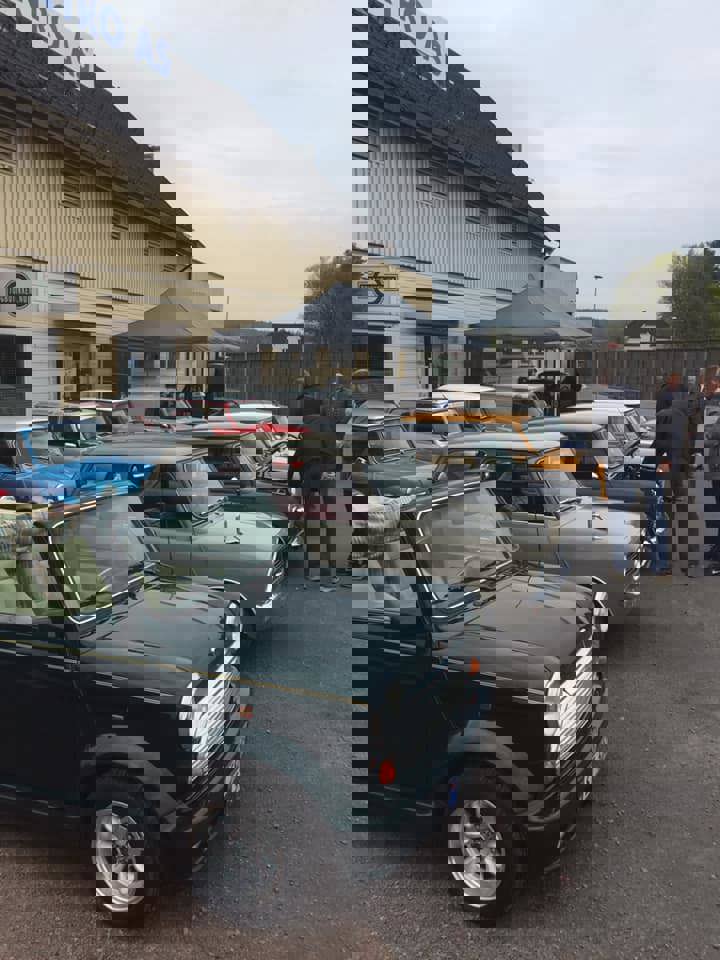58443727_10161749786315471_5705517139637567488_n.j