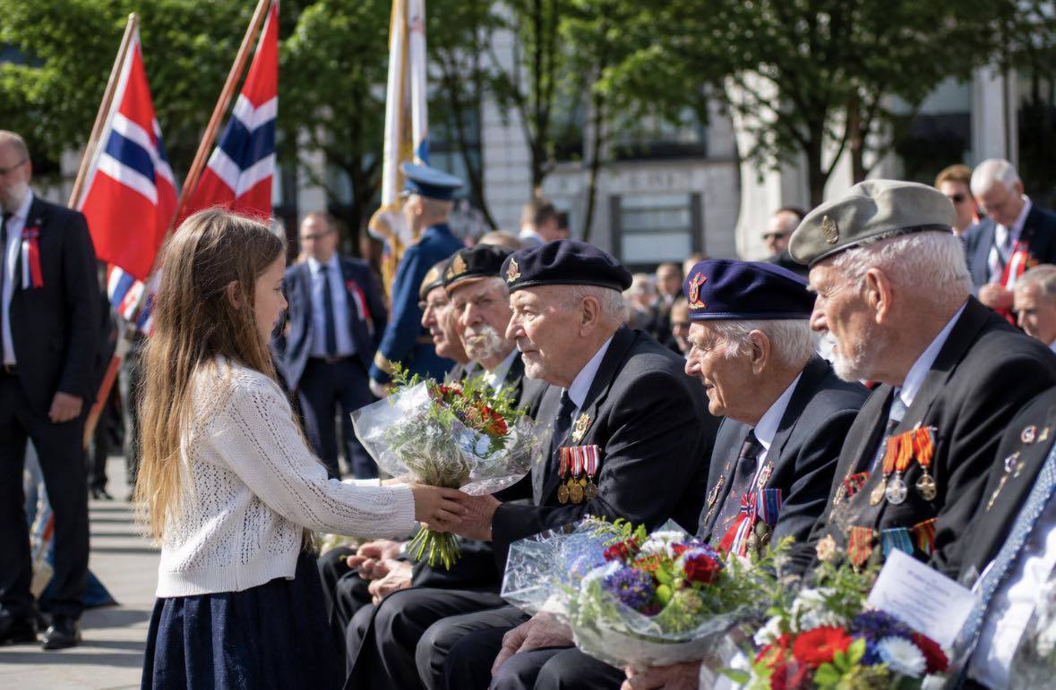 Gratulerer med Frigjørings- og Veterandagen!