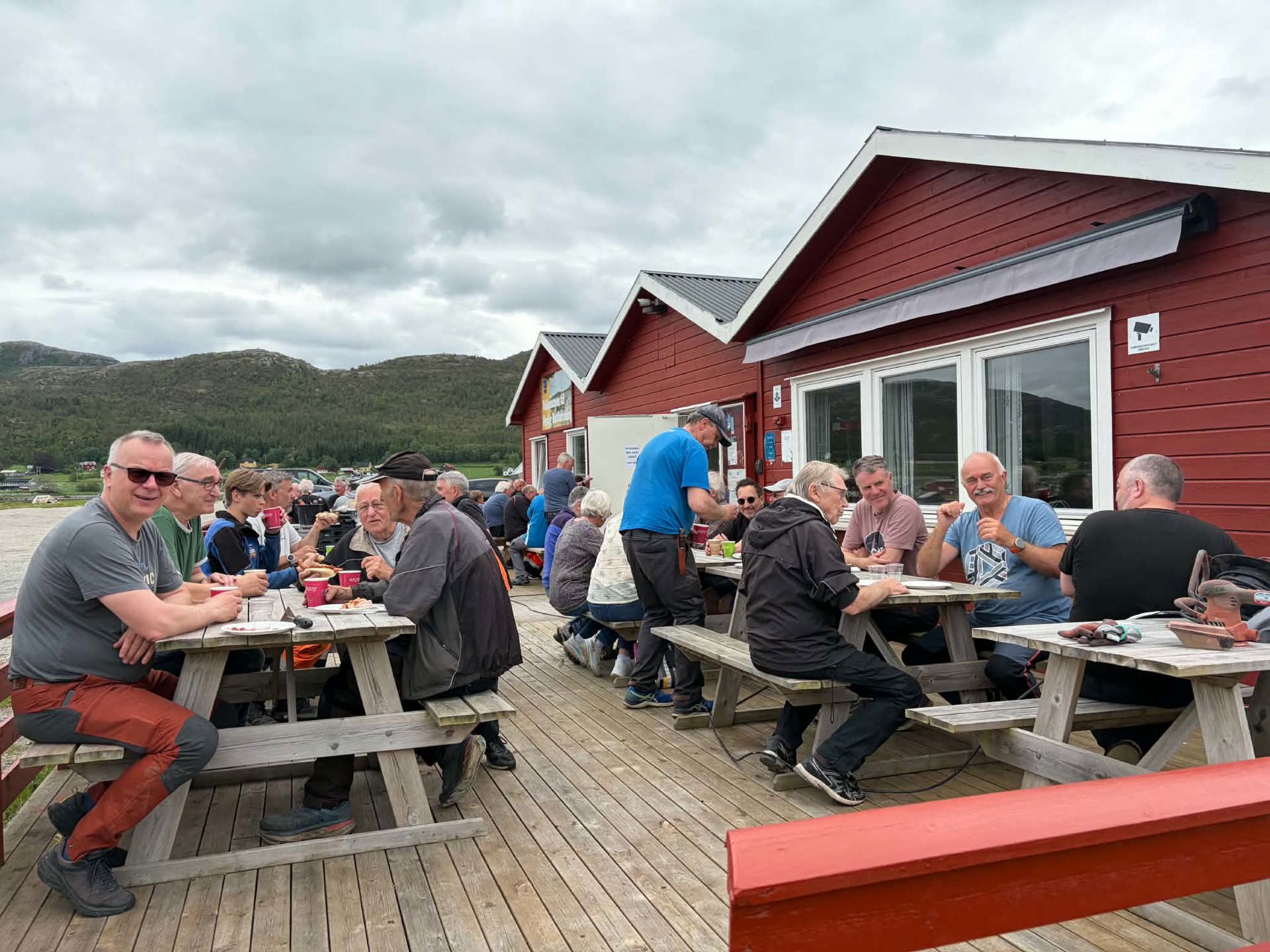 Hyggekveld og dugnad er gjennomført 