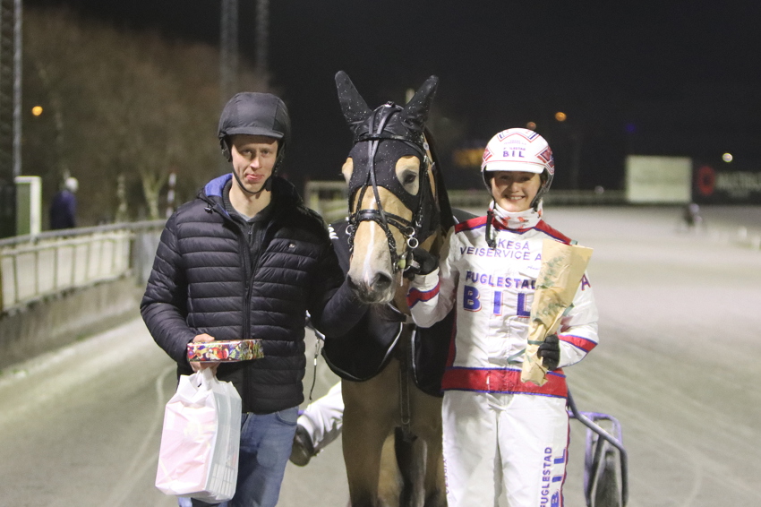 Annika leder amatørtrenercupen