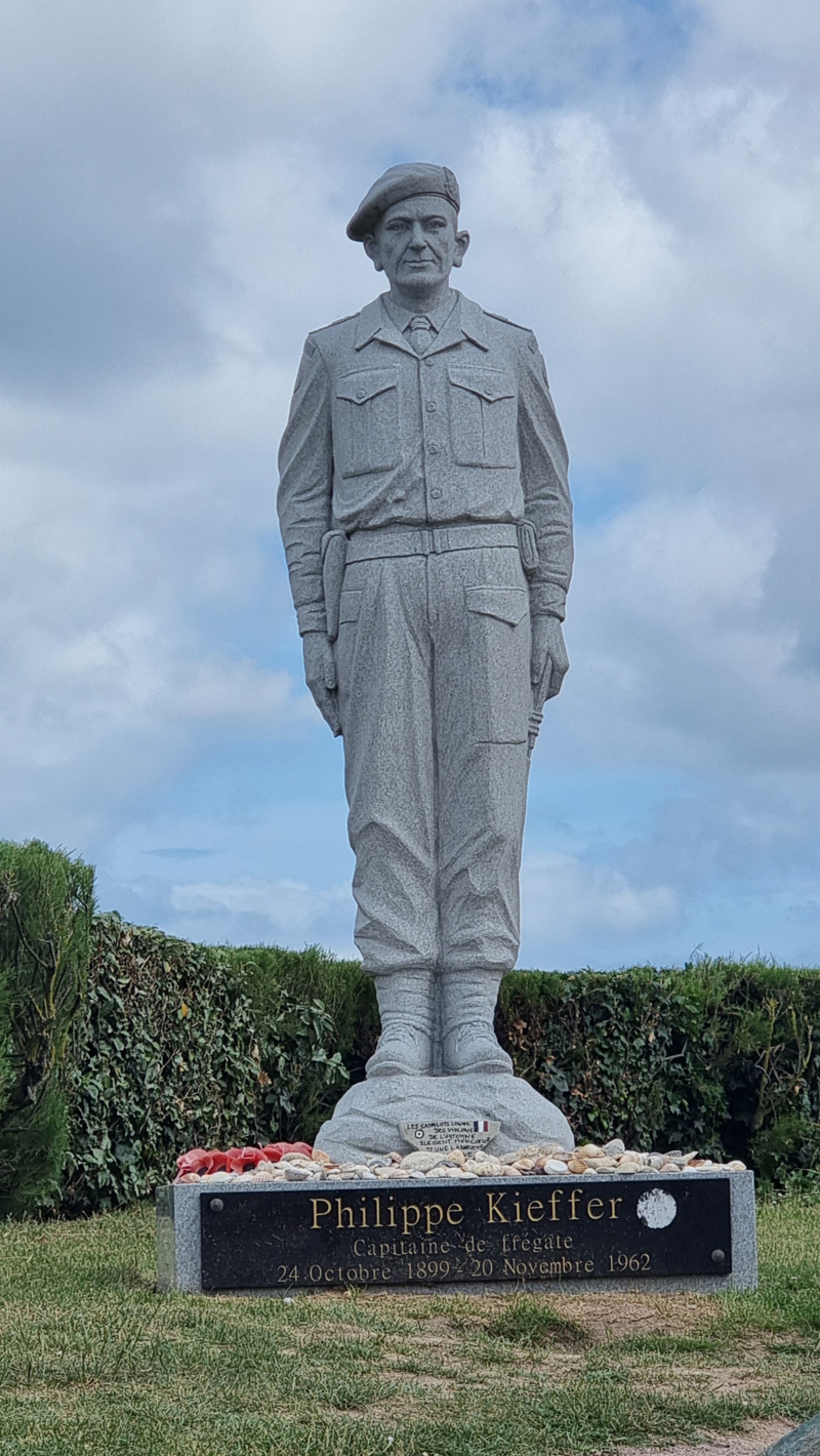 Philippe Kieffer - Capitaine de frégate