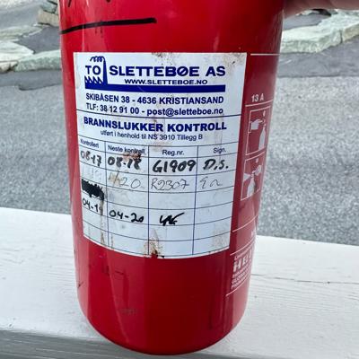 Eksempel på kontrollmerking med henvisning til NS 3910