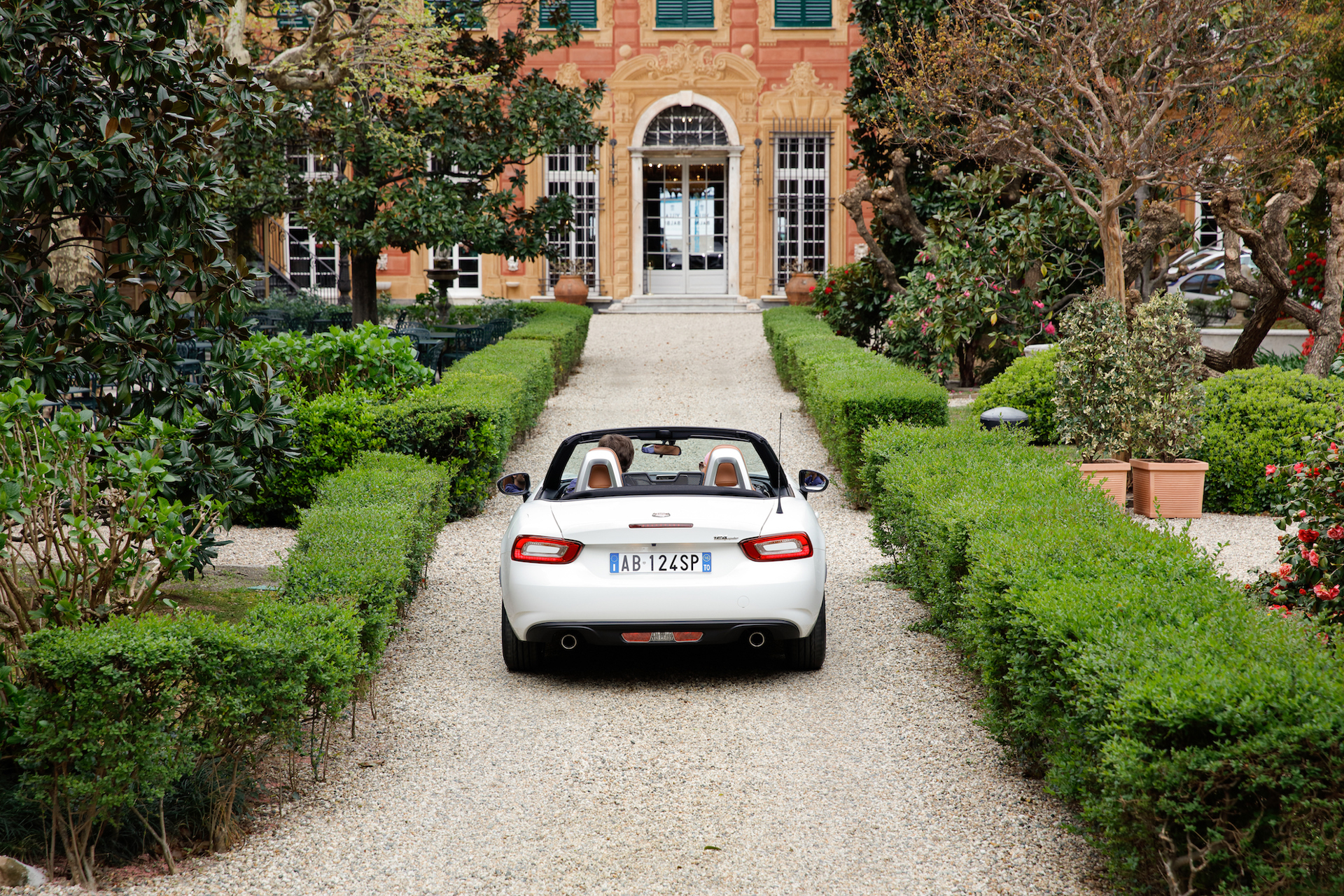 161103_Fiat_124-Spider_08HERLIG-kopi.jpg