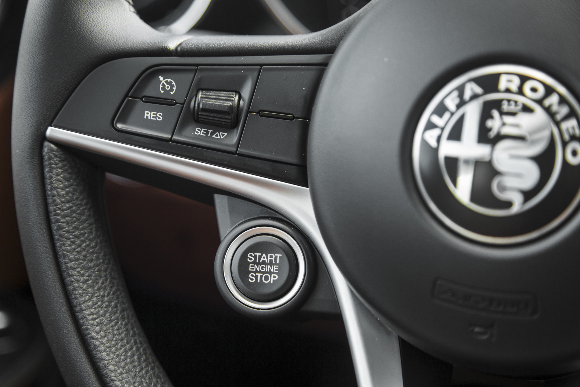 alfaromeo_giulia_160823_15.jpg