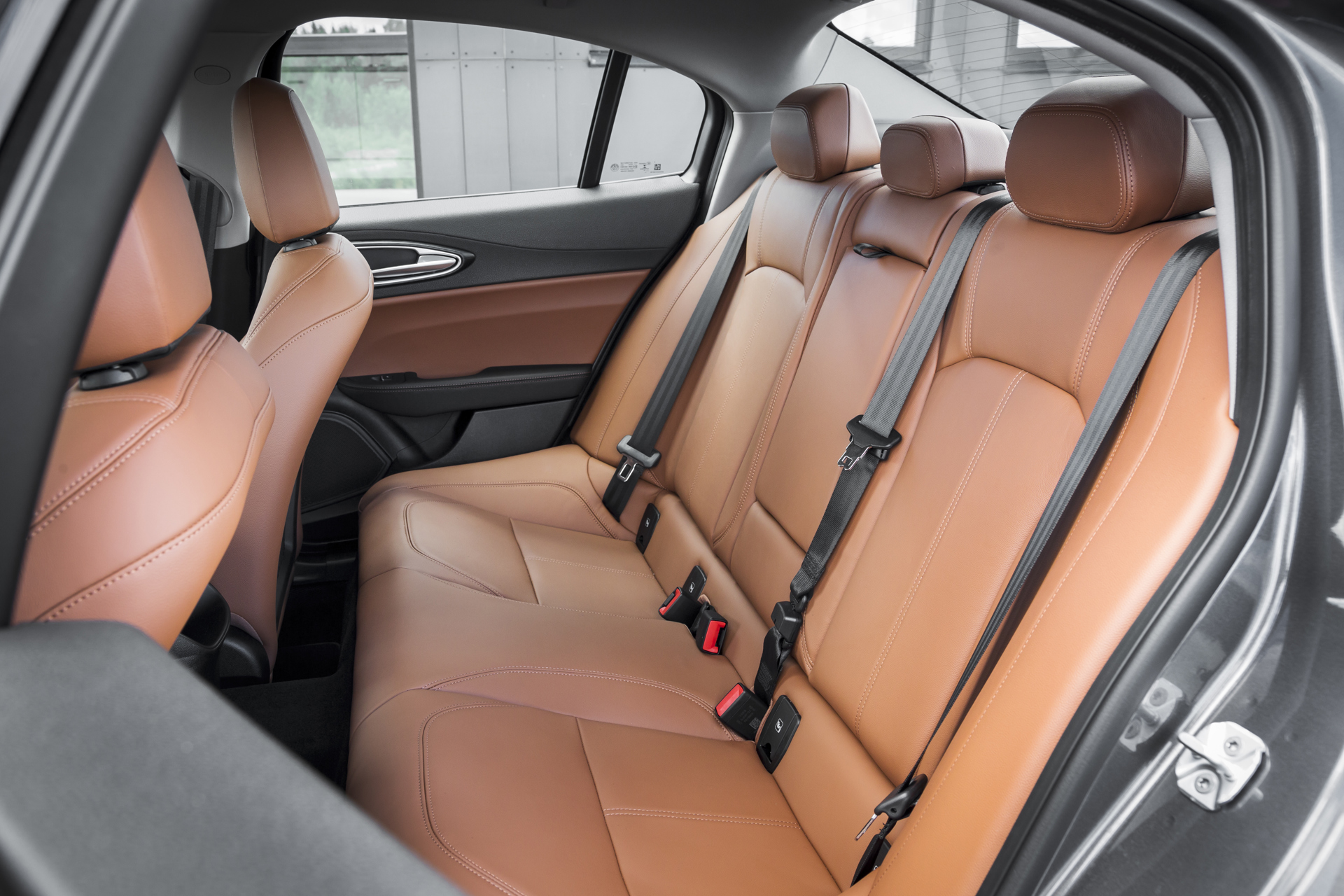 alfaromeo_giulia_160823_16.jpg