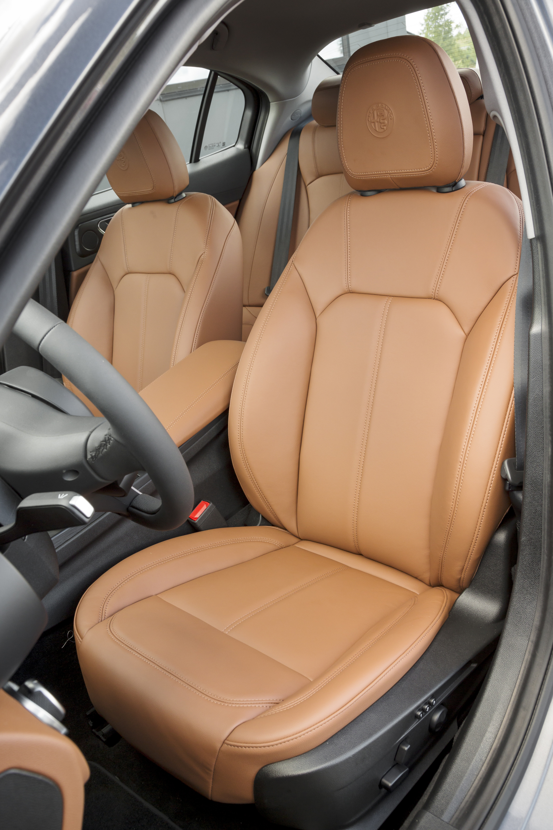 alfaromeo_giulia_160823_17.jpg