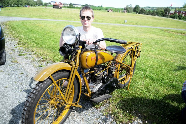 Pål Aasen fra Brekstad med Harley Davidson 350 fra