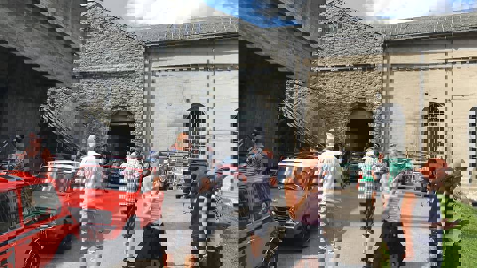 67824939_10219213245026994_2910882972120907776_n.j