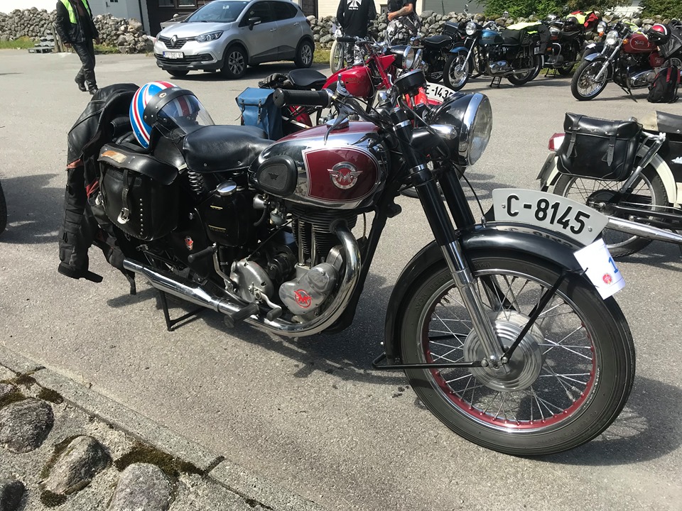 娇嫩的被两根粗大的猛烈的进出男女啪啦啦超猛烈动态图更新视频