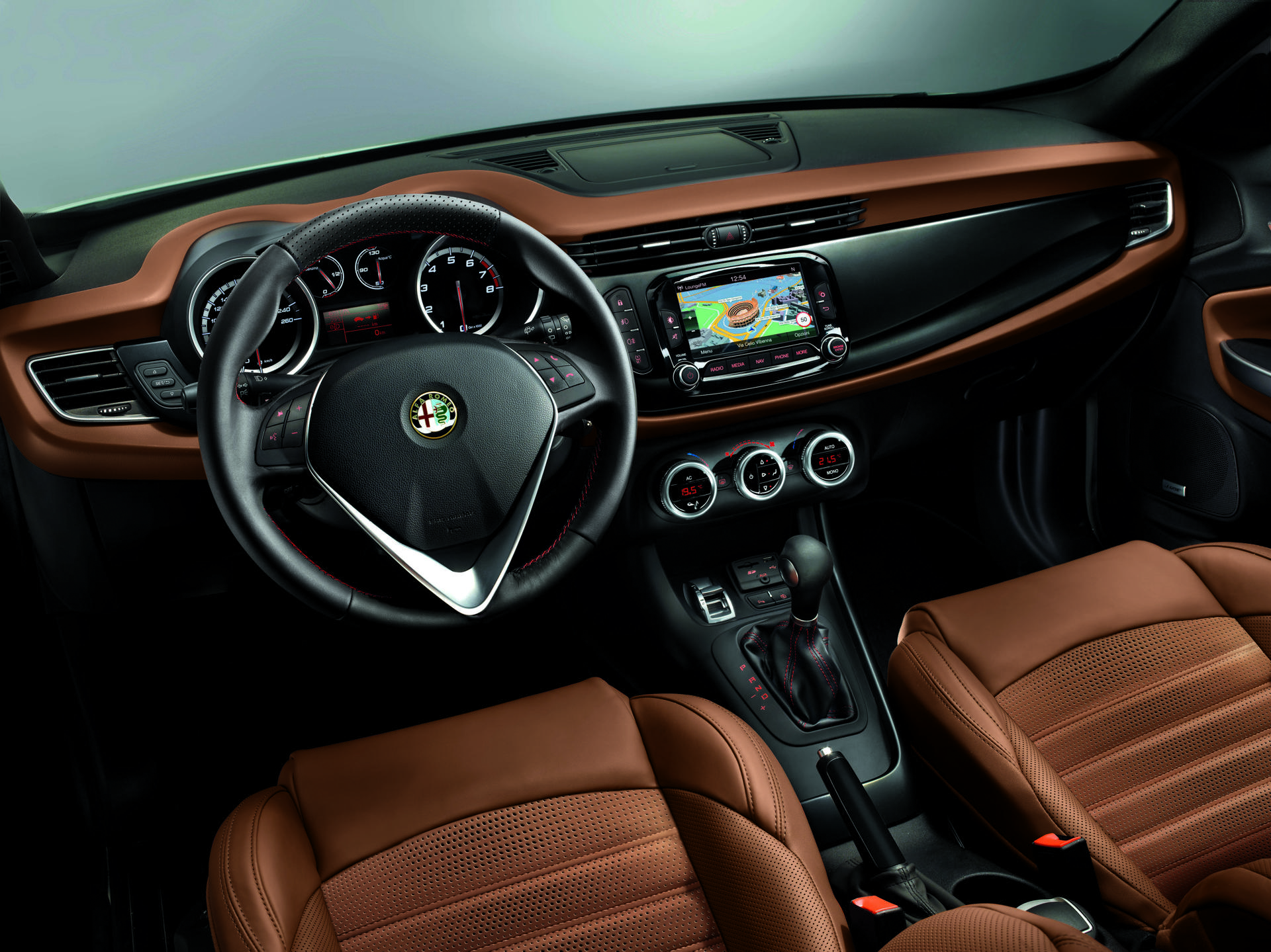 131021_AR_giulietta_my14_34.jpg