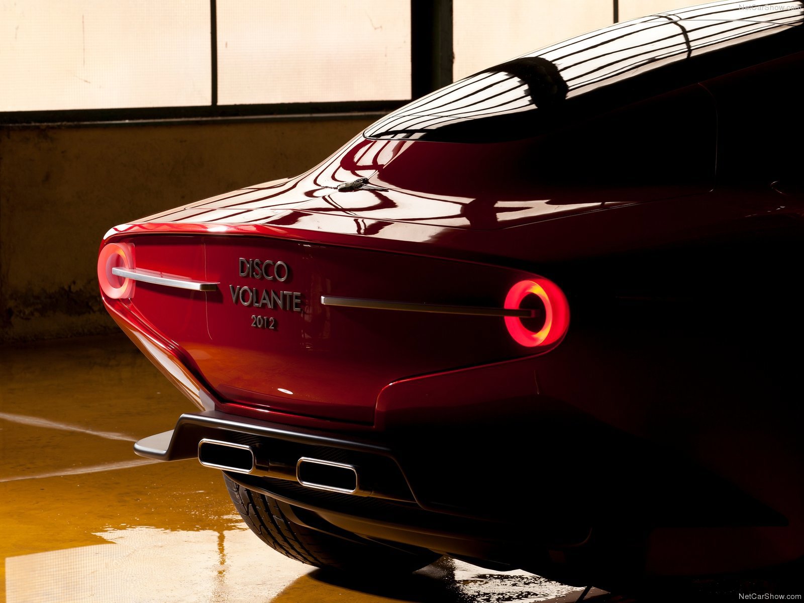 Alfa_Romeo-Disco_Volante_Touring_Concept_2012_1600