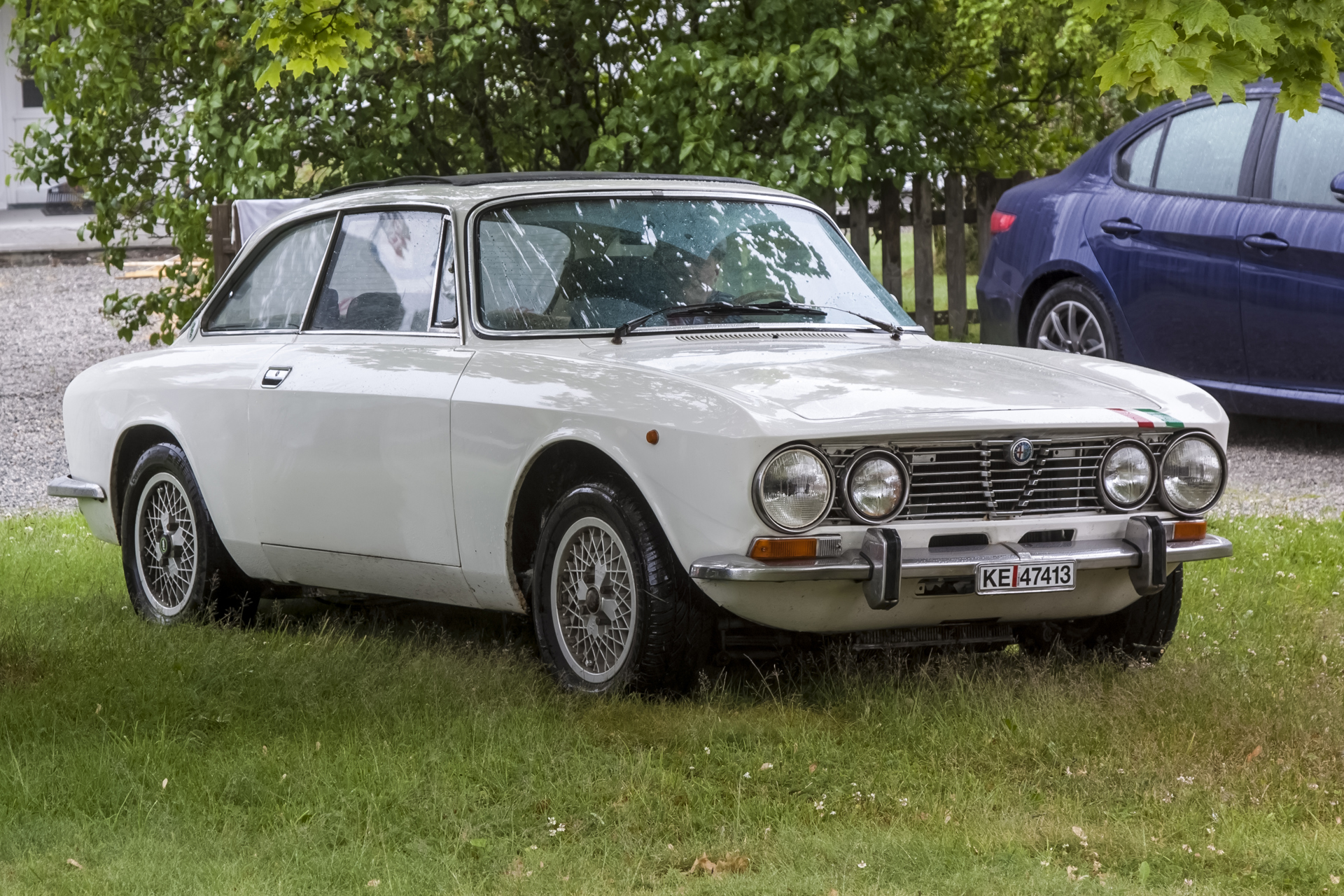 1977 ALFA ROMEO GT JUNIOR 1600.jpg
