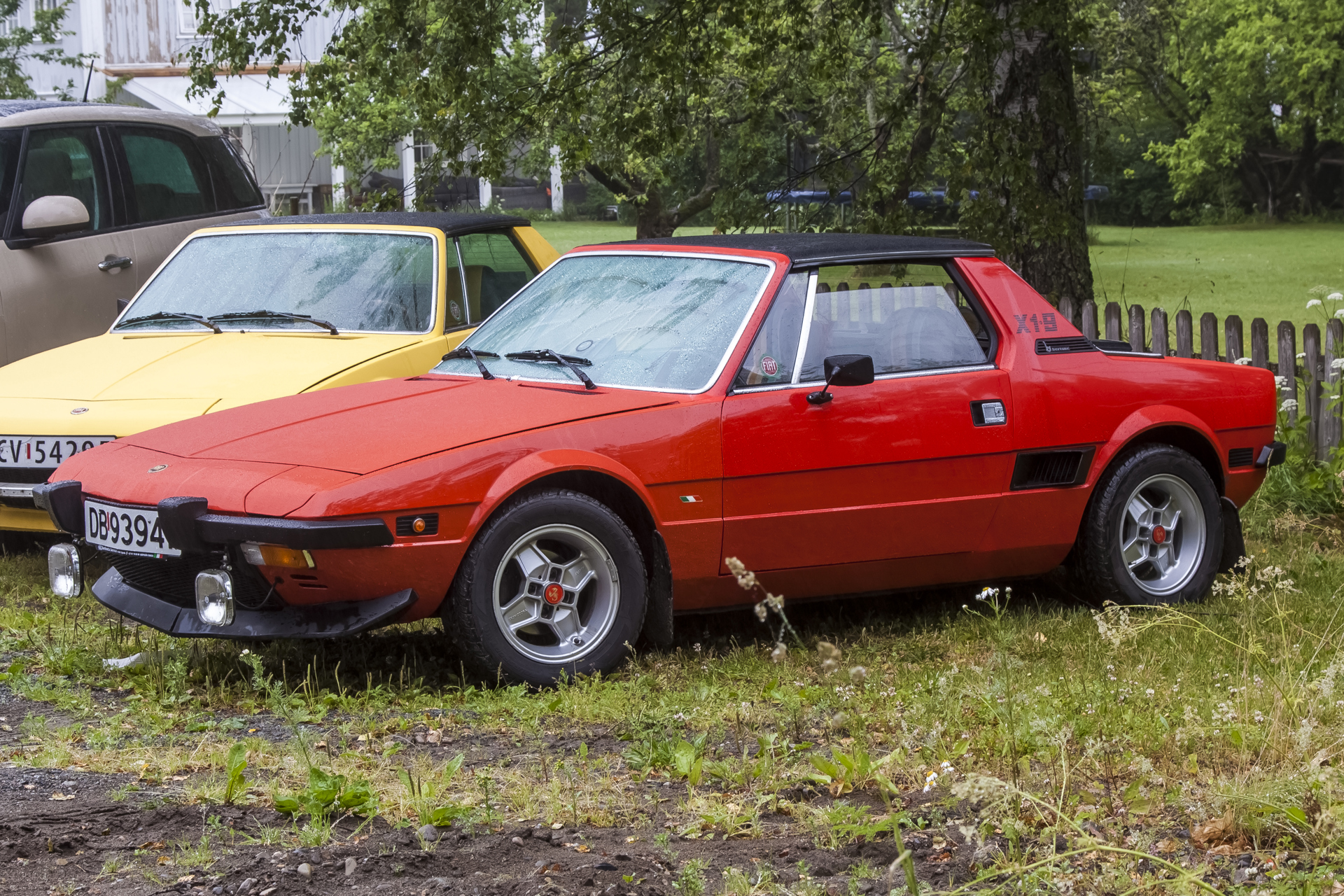 1977 FIAT X1-9.jpg
