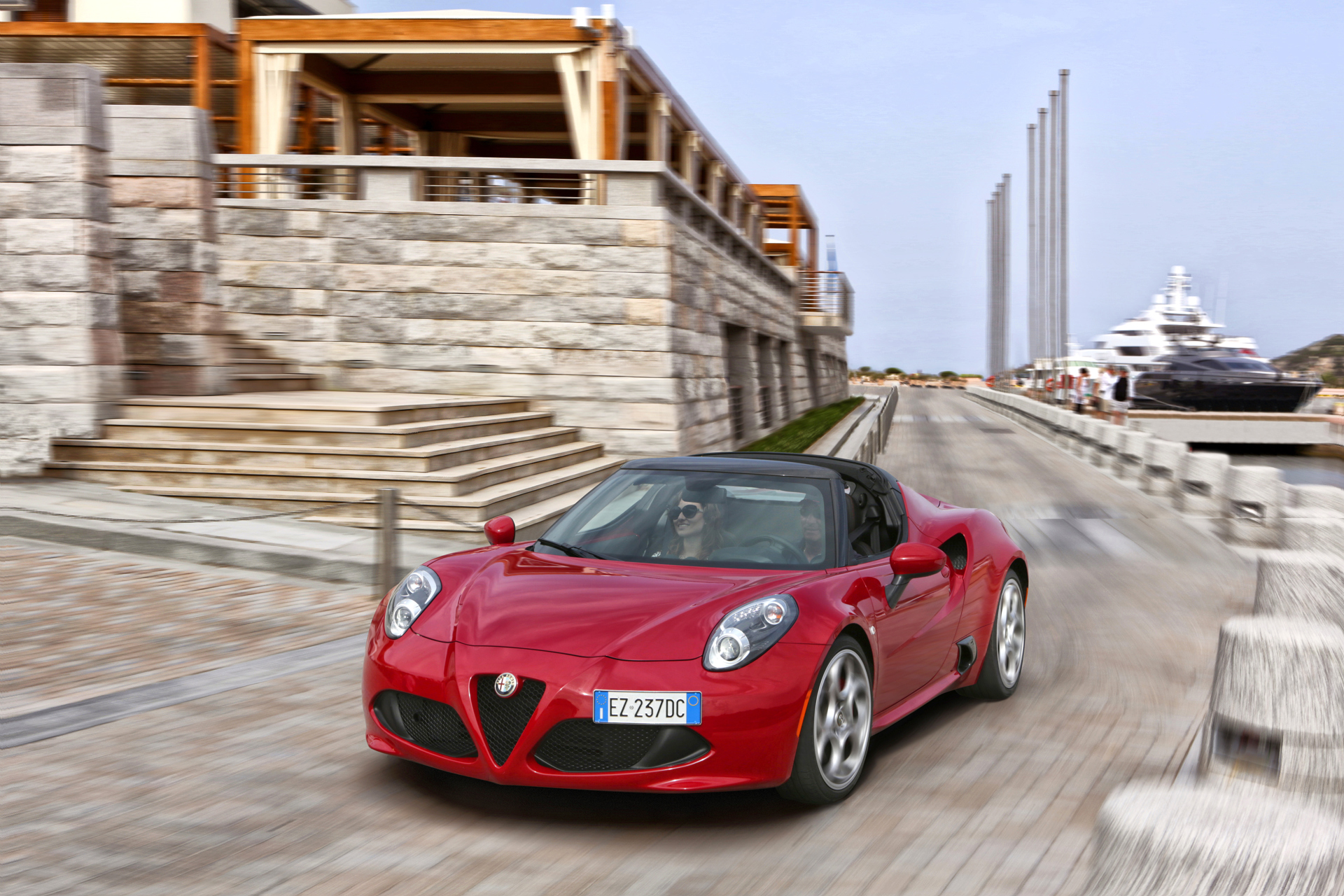 150518_Alfa_Romeo_4C_Spider_12.jpg
