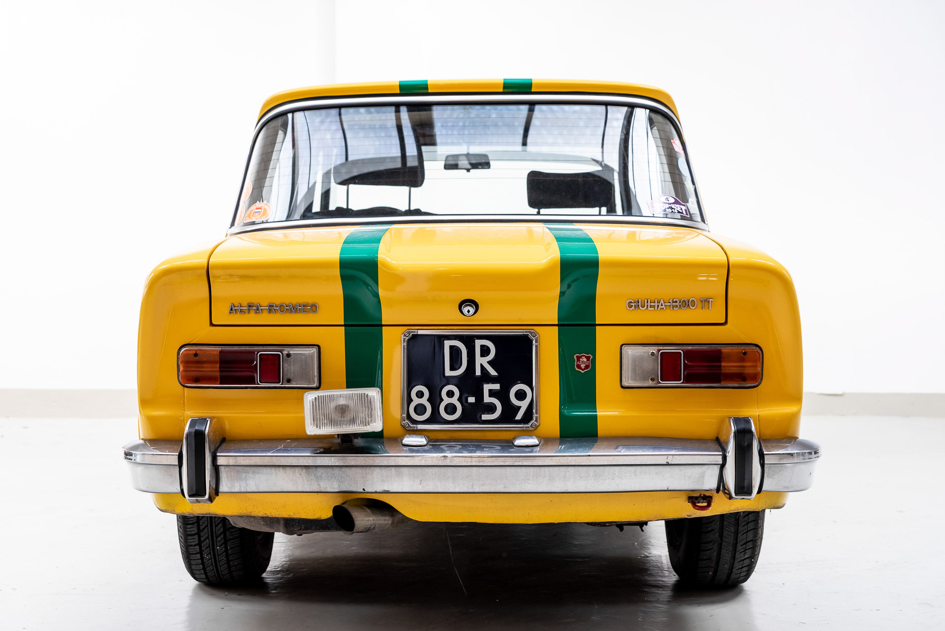 alfa_romeo_giulia_1300_geel-2467_0.jpg