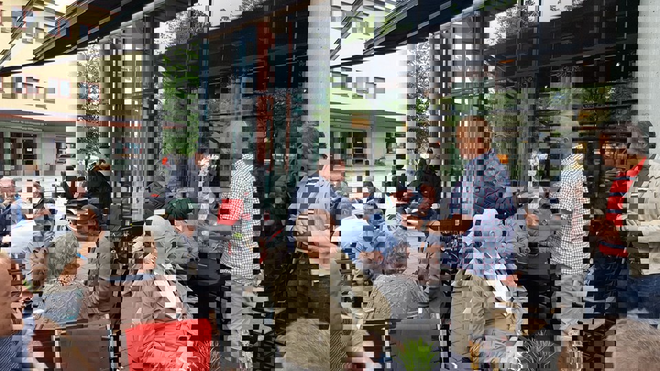 13466255_1738846216404619_960967018776551787_n.jpg