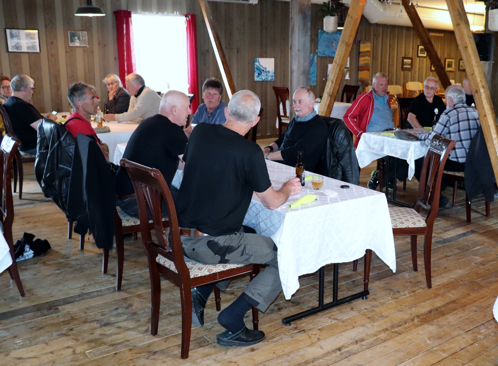 Alle trivdes på Munkeby Herberge