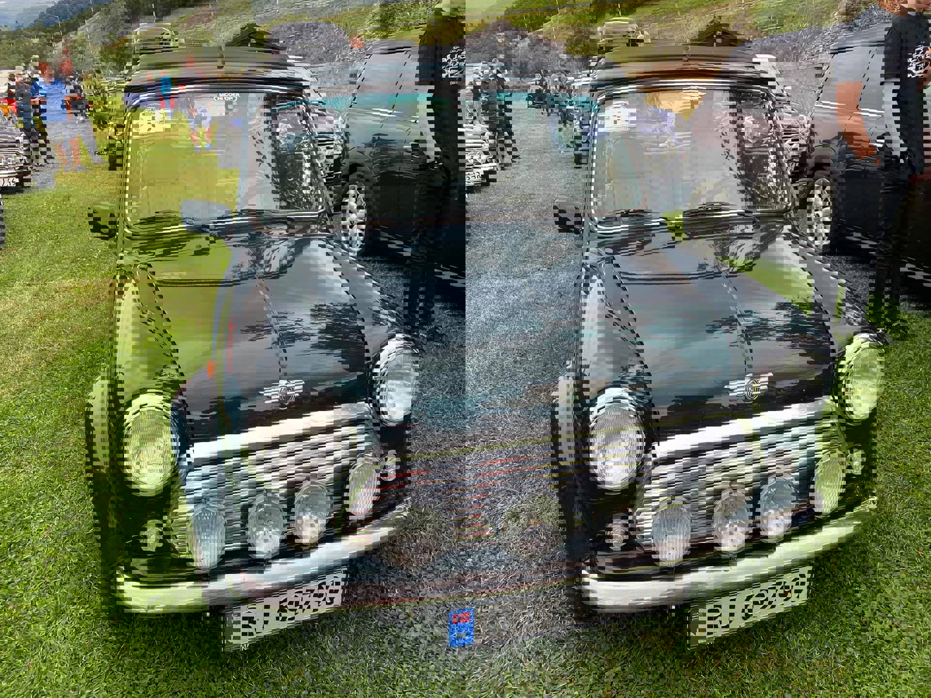 117301944_3811055192243689_7041604024010992711_o.j