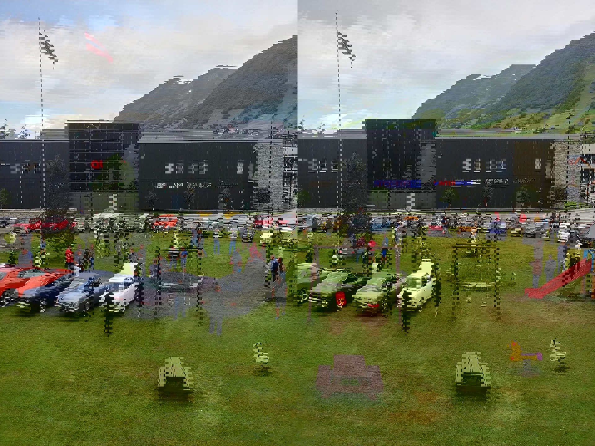 117630289_10157336534881782_6944476862670720667_o.