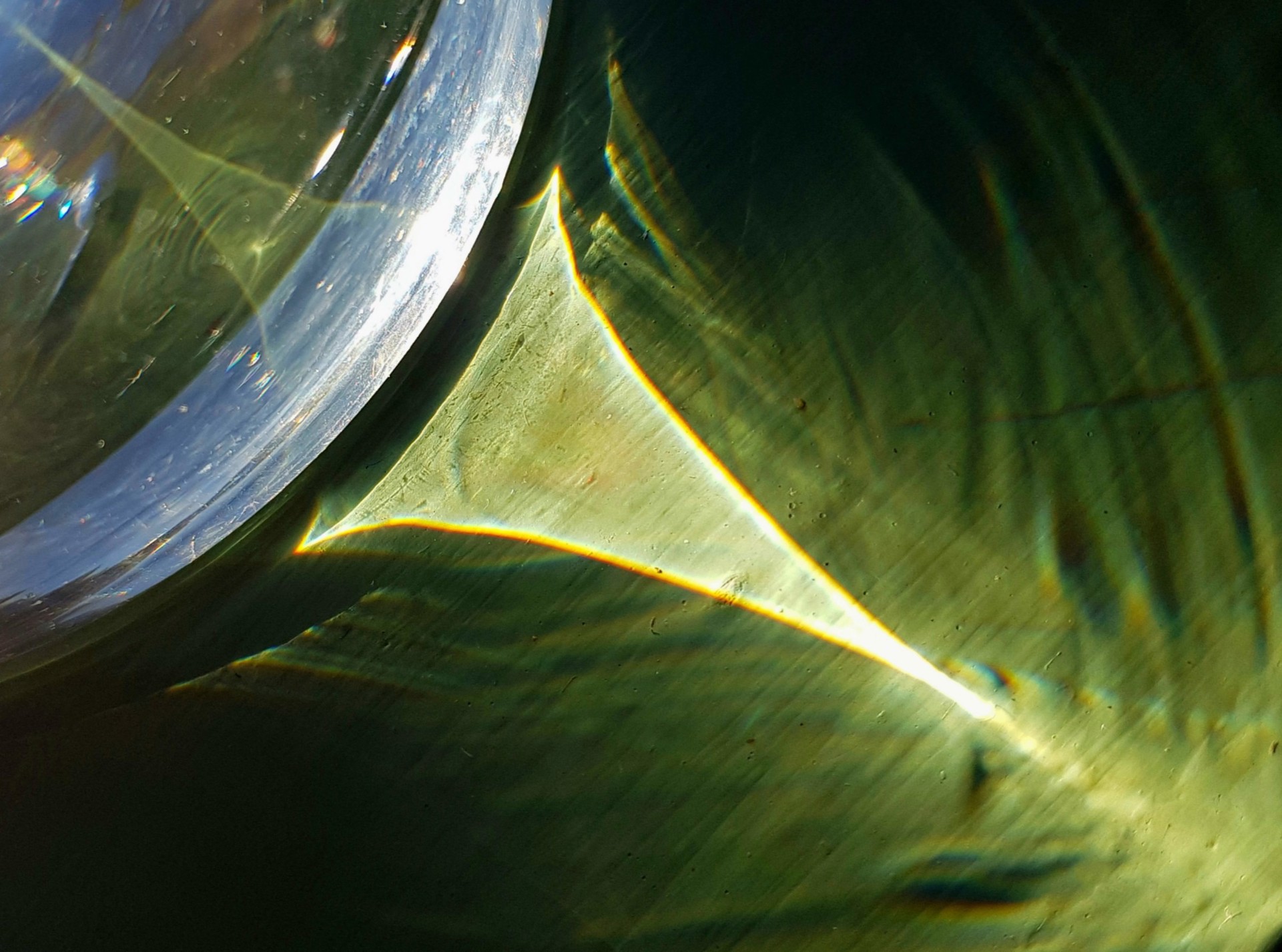 2020-05-Accepted-Brytning_i_glass-Rita_Askvik.jpg