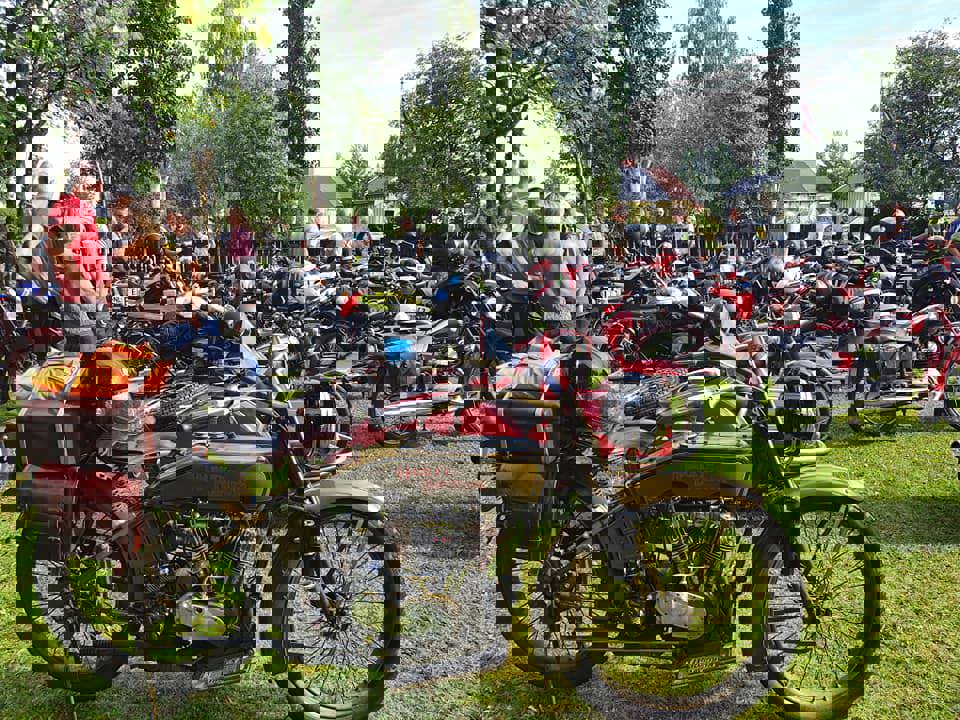 117594617_1180786338974023_6021417154679444667_n.j