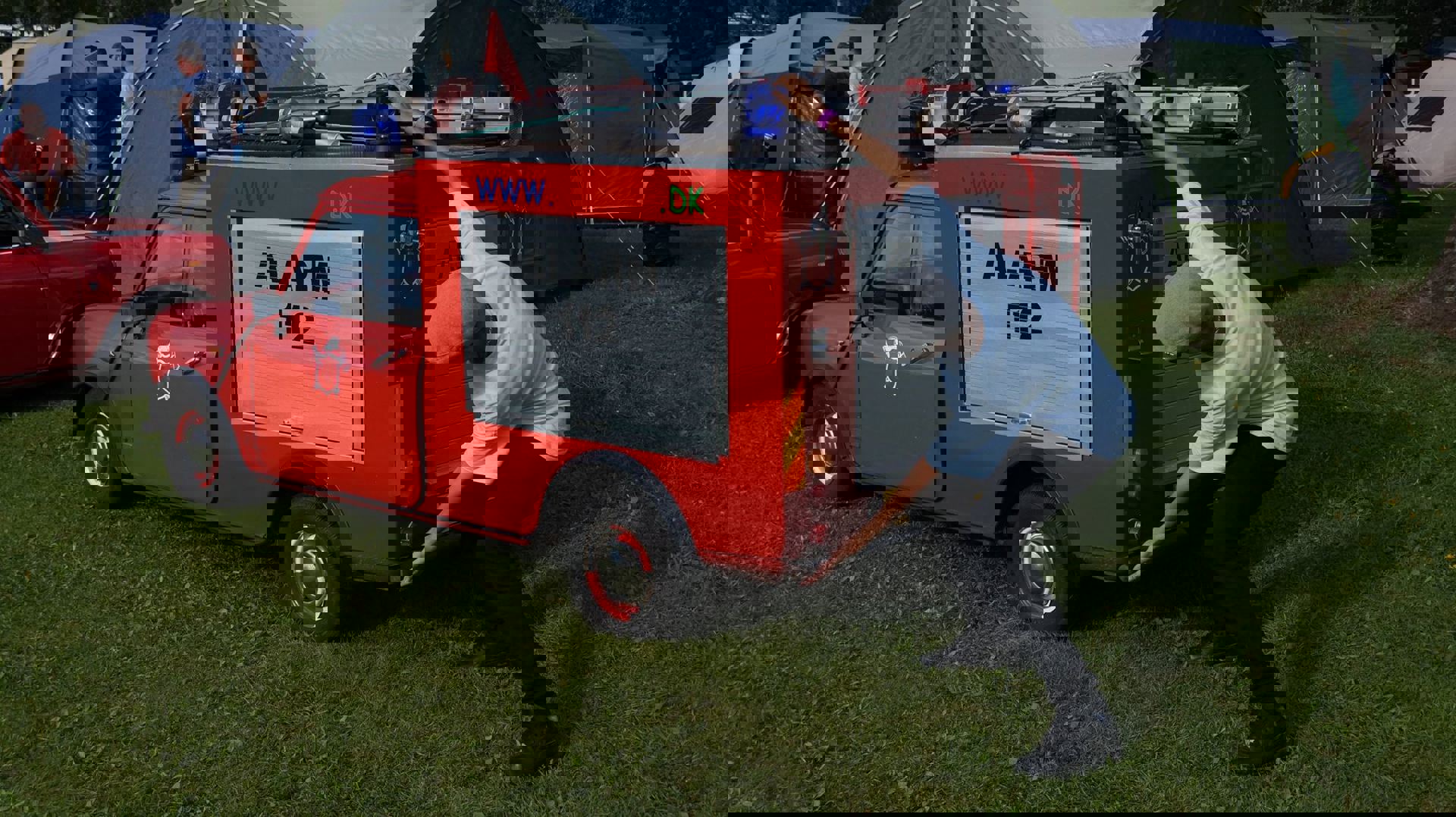 13653445_764140747022685_3479962132200315169_o.jpg